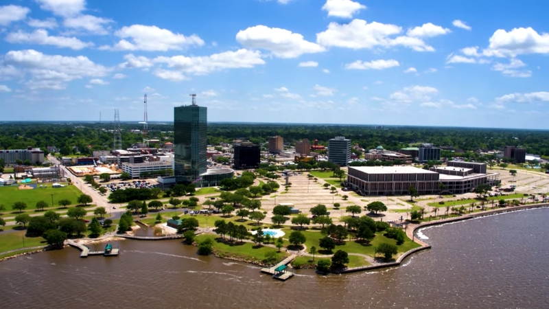 A View of Downtown Louisiana with A Focus on The Landscape and Buildings, Representing the Louisiana Population Data