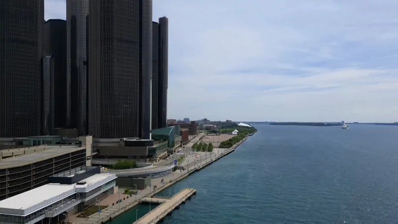 A View of The Detroit Skyline Along the Waterfront, Showcasing Buildings and The River, Related to Detroit Population