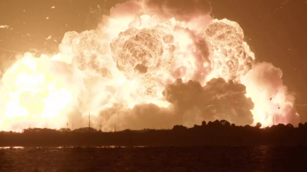 A massive fireball erupts during Blue Origin’s New Glenn static fire test