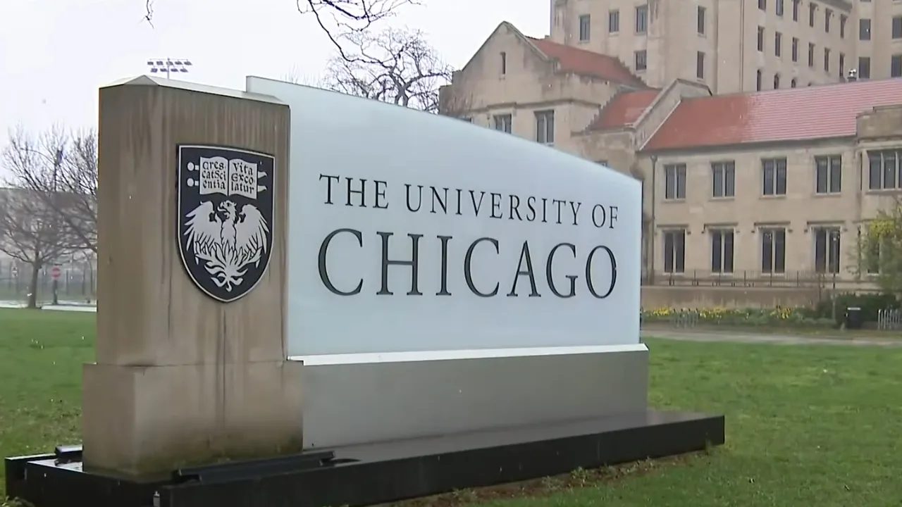 The University of Chicago sign stands in front of the main campus